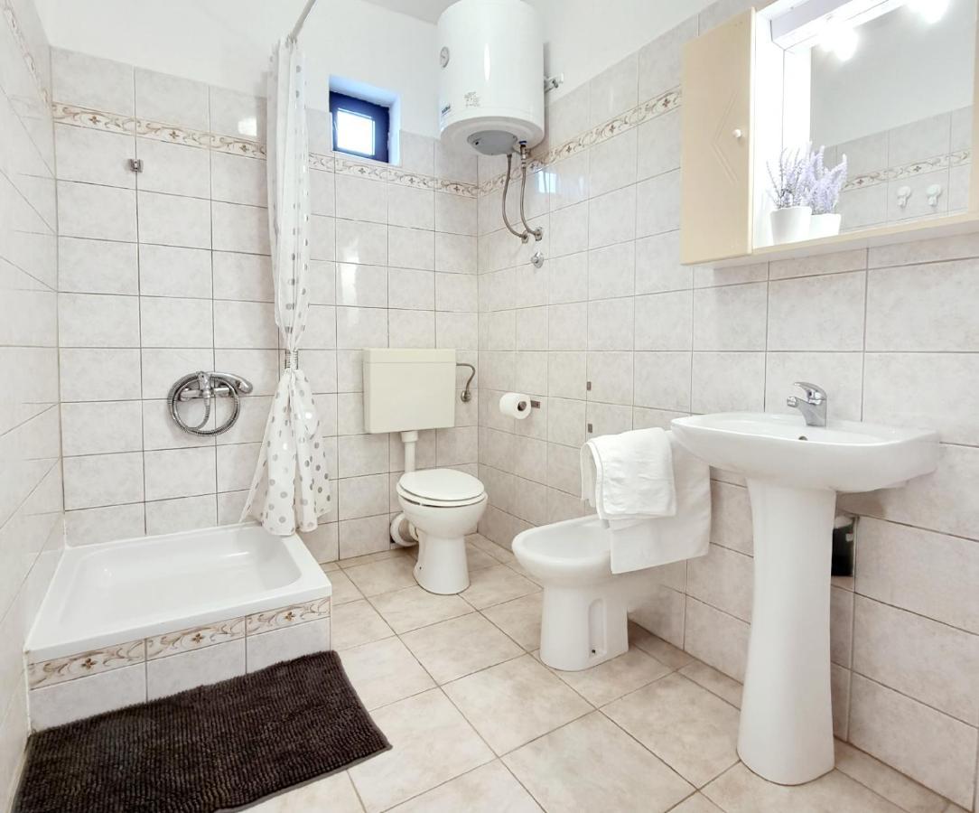 Stanko Sea View Apartman Metajna Kültér fotó